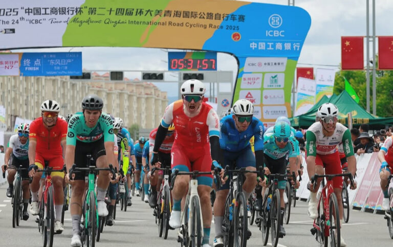 VF GROUP BARDIANI-CSF FAIZANÈ: QINGHAI, COLNAGHI 5° NELLA TERZA TAPPA.